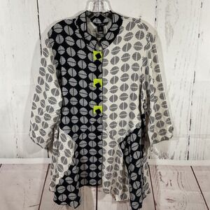 Ali Miles Top XL Button Up Black White Print Funky Asymmetrical Art to Wear